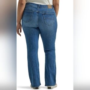 Lee Women's Classic Straight Leg Denim Jeans Blue Size 16 Short